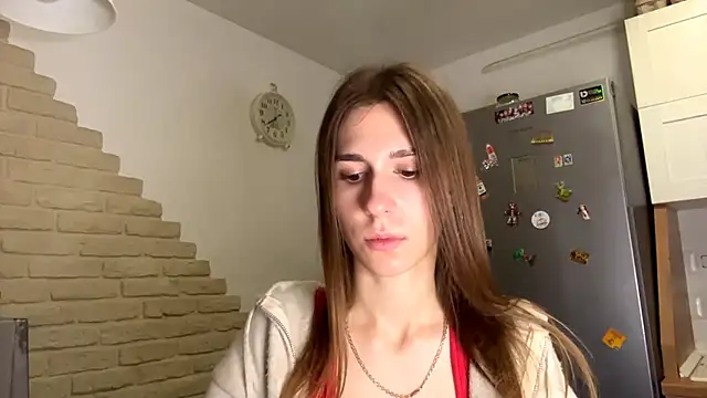 ZaraGuyette's Live XXX Chat