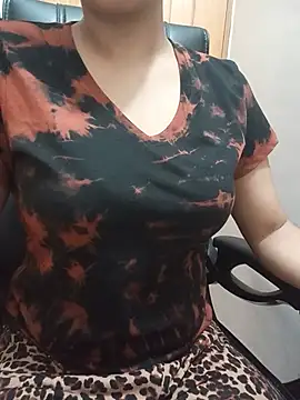 Tanha18's Live XXX Chat