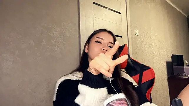 XXX chat uživo modela SuperiorCoil