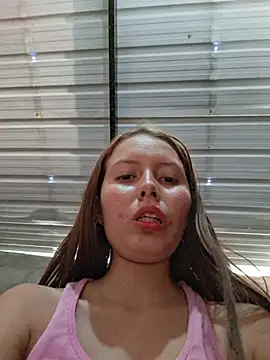 Khelmi's Live XXX Chat