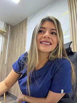 alicee16n Live XXX chat