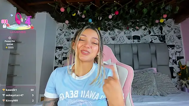 XXX chat uživo modela LucyRosse