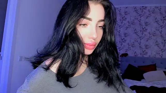 צ'אט XXX בשידור חי של NancyLovee_
