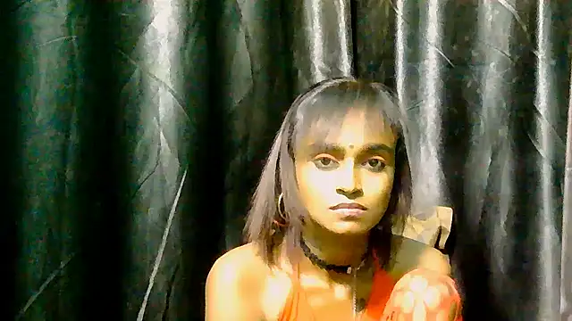 SassyXindian XXX чат на живо