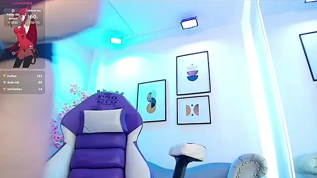 Ema_louis_ Chat XXX live