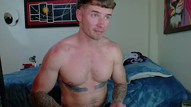 Ryannblue07 élő XXX-chatje