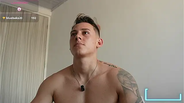 دردشة Muscle_King_Cum الجنسية المباشرة