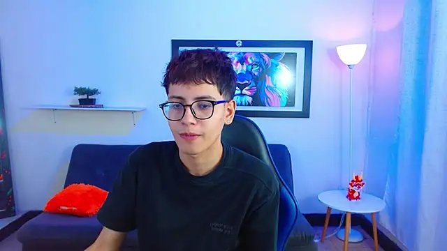 Živý XXX chat alexcum_18