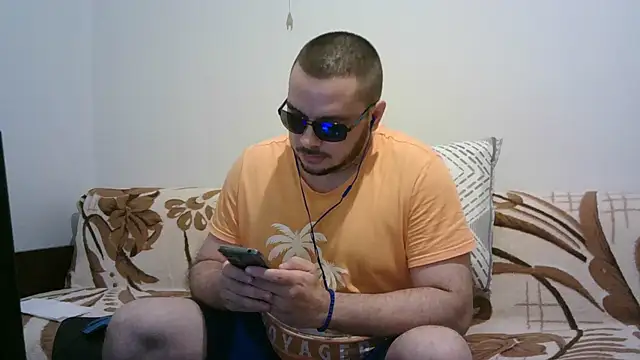 WildBoar_69 Live XXX-chat