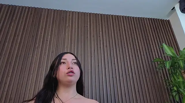 Mariana_Castro9のライブXXXチャット