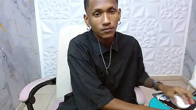 ManSant 라이브 XXX 채팅