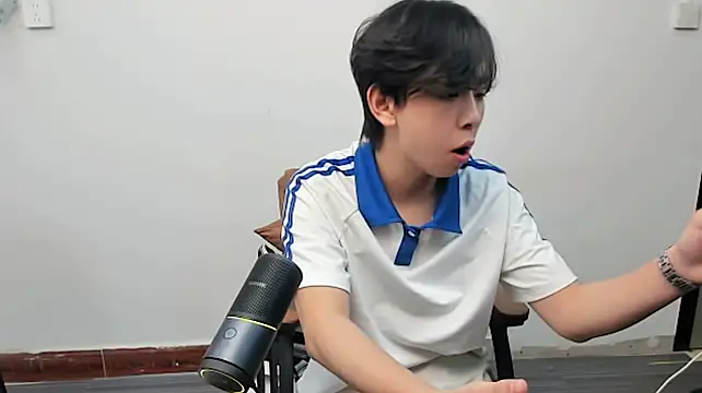 แชท XXX สดของ JKQ_334