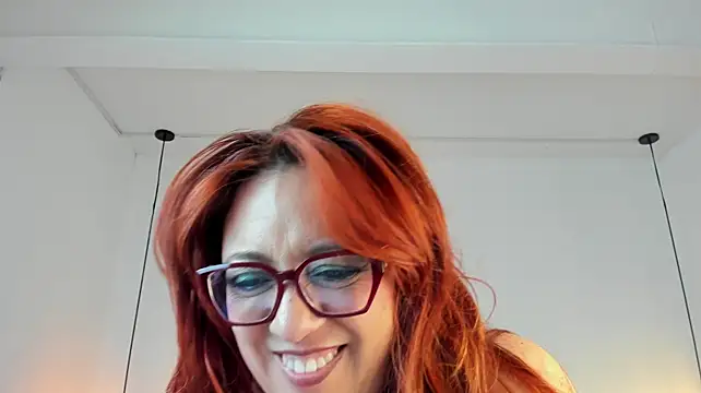 Victoria_Adamns: απευθείας συνομιλία ΧΧΧ