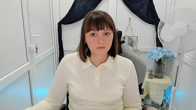 Vanilla_Vixenn Live XXX chat