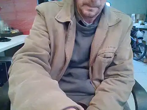 Chat +18 de Raimundo1971 ao vivo
