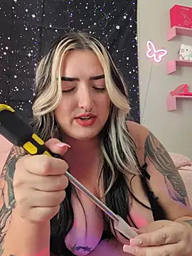 ImKatMeow লাইভ XXX চ্যাট