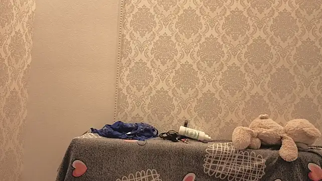 LesleyMil - gentle blowjob /control 2 min