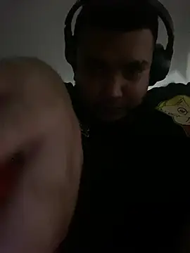 XXX chat uživo modela GusanoDelicioso