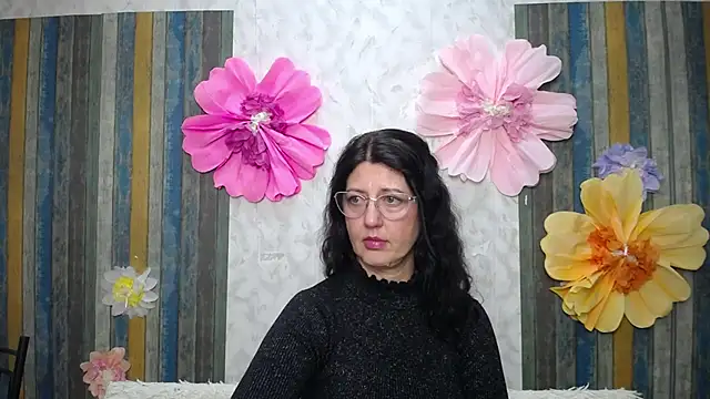 RoseHille's Live XXX Chat