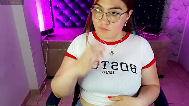conniejames_m – Live XXX-chat