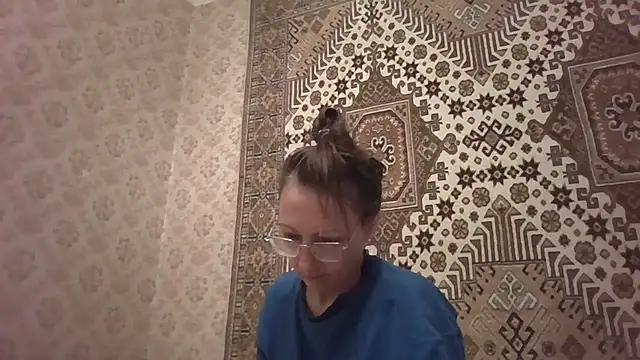 Chat XXX en directo de FayInessaKiss