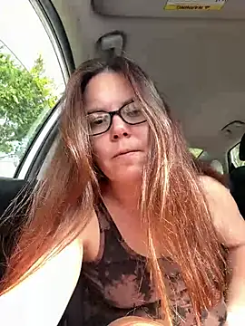 Czat XXX na żywo – Hotmess_express420