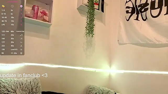 XXX chat uživo modela Katelixir