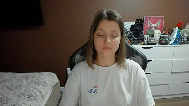 SoniNesti Live XXX-chat