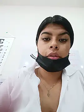 SOFIA-11_ Chat XXX in diretta