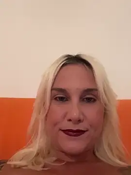 Chat +18 de Sofia_beee ao vivo