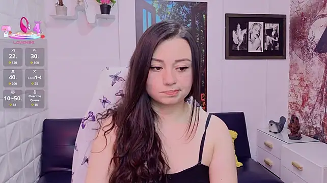 Eva_Roussell Chat XXX in diretta