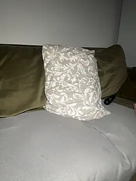 AlyraMoon's Live XXX Chat