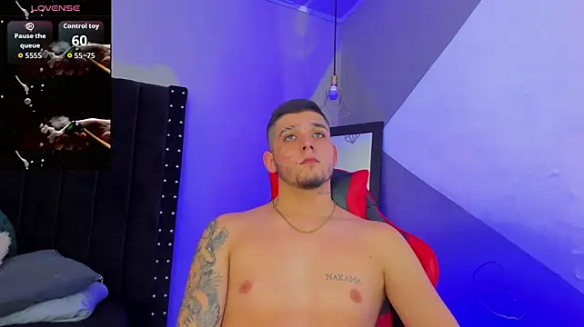 Boy_Mathew Adlı Modelin Canlı XXX Sohbeti