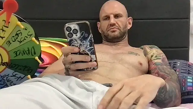 brianomally Live XXX-Chat