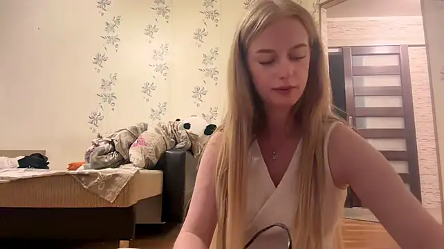 CyndyBustard - put on skirt