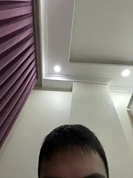 Errie1327 XXX чат на живо
