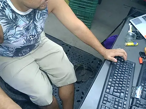 BustedCall Live XXX-Chat