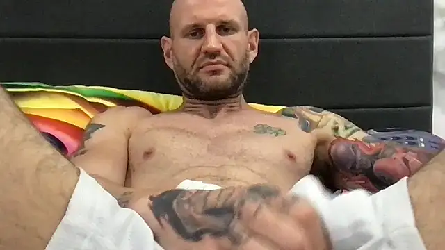 brianomally's Live XXX Chat