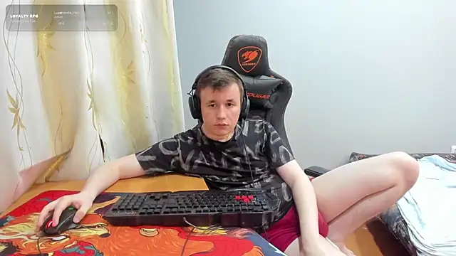 iliaskrislove's Live XXX Chat