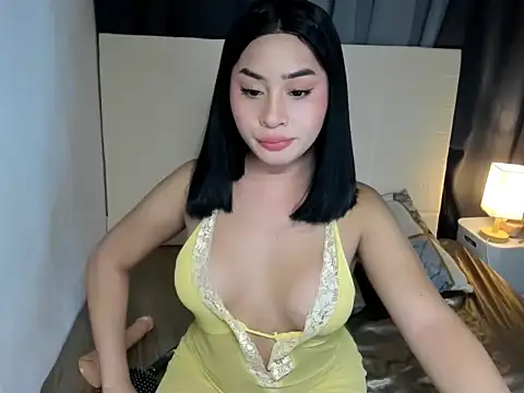 Show de Urgirljasimin na webcam