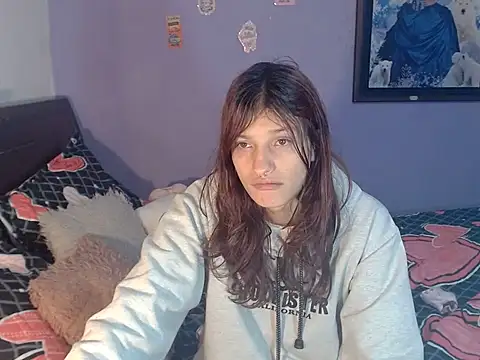 Emma-Wilson live XXX chat