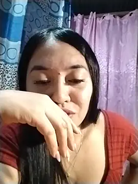xxseducemaexx Adlı Modelin Canlı XXX Sohbeti