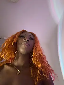 Nina_Velveta - Closeup of fingers in the pussy