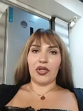 LaylaBlakes' Live XXX Chat