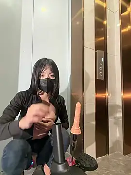 xiao-Lin's Live XXX Chat
