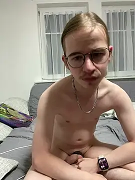 XXX chat uživo modela YoungSebi