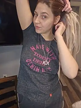Chat XXX en directo de ScarletsWeb