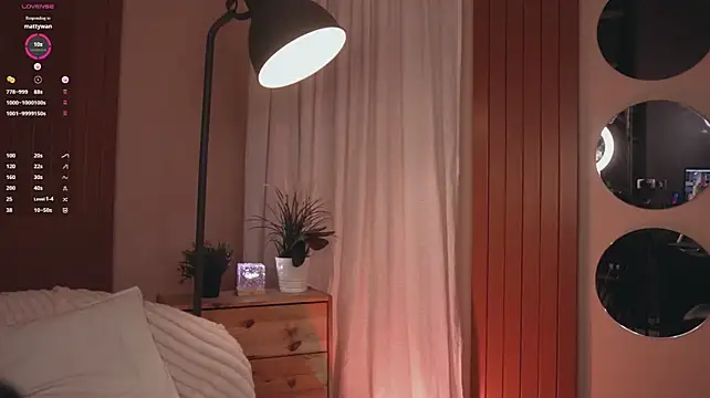 Stay_with_alice - take off panties
