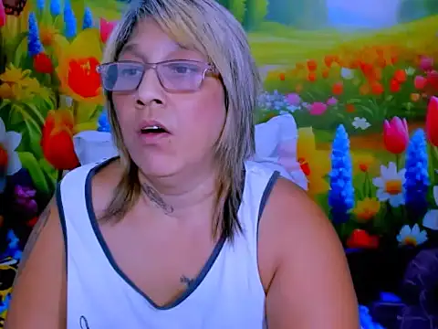 Živý XXX chat indianroxy