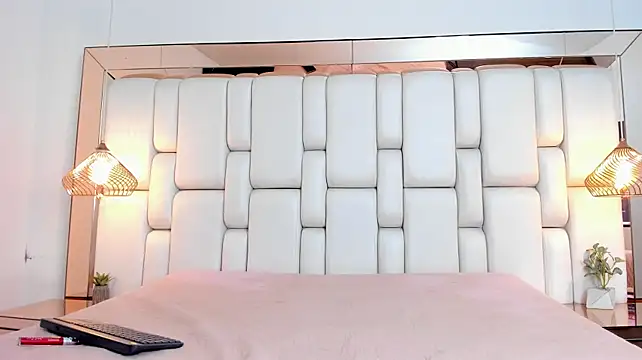 AshlyBella's Live XXX Chat